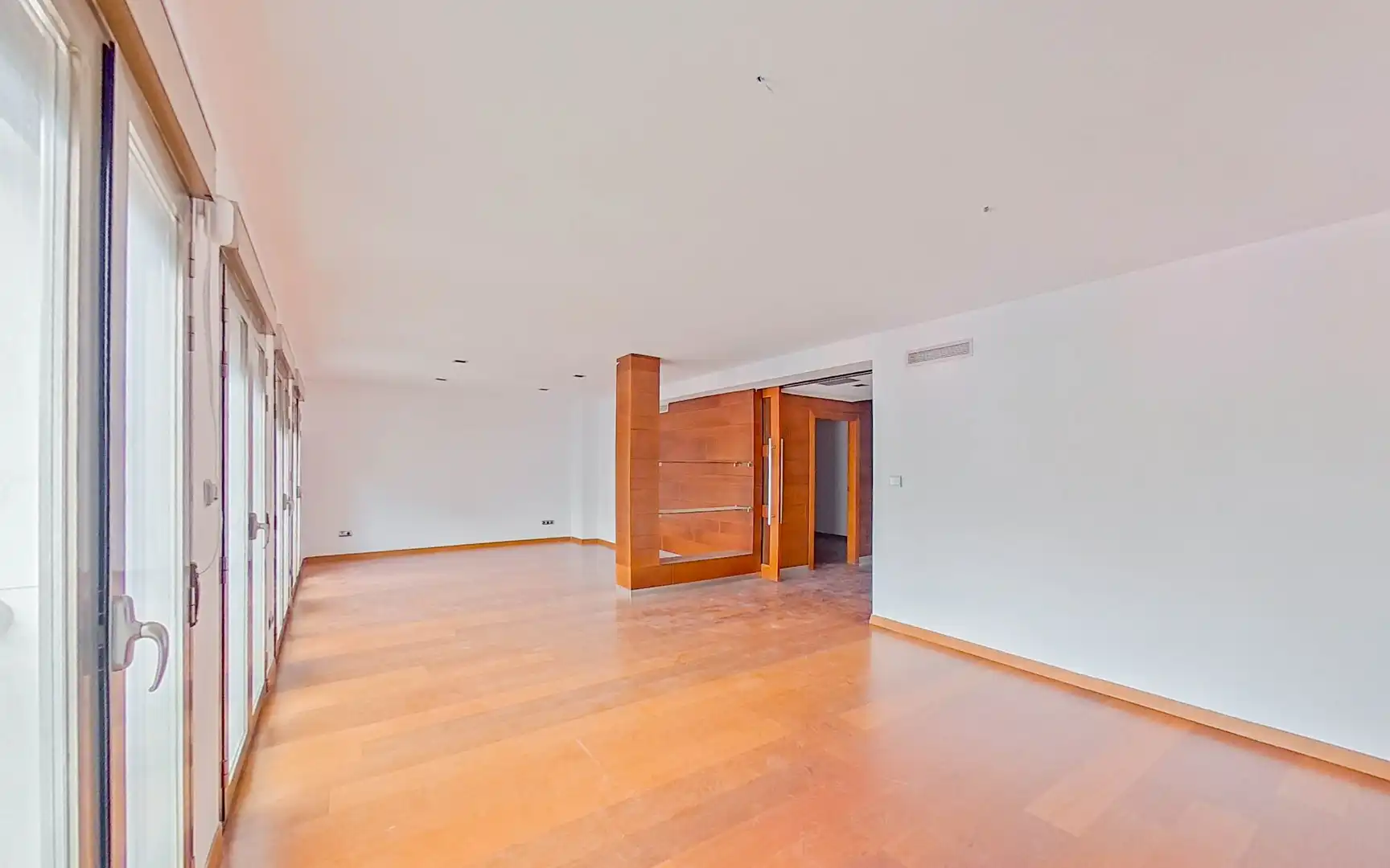 Dúplex en venta en Villanueva de la Serena con Aire acondicionado, Parquet y Terraza