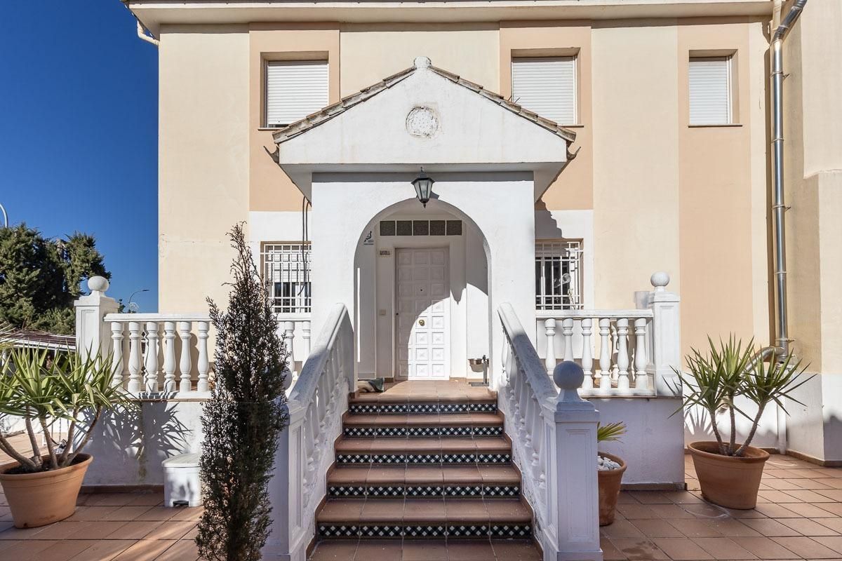 Casa o xalet de lloguer en Ogíjares amb Aire condicionat, Calefacció i Jardí privat