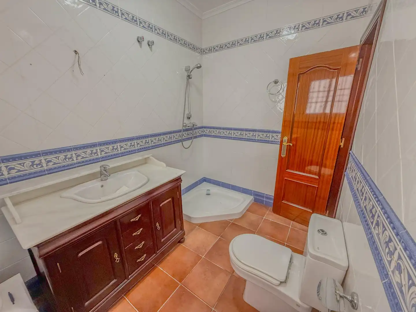 Bany de Casa o xalet en venda en Dos Hermanas
