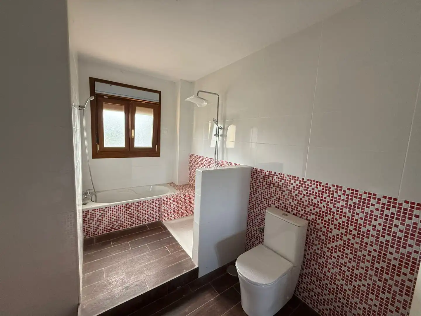 Bany de Casa o xalet en venda en Bárcena de Cicero amb Calefacció, Jardí privat i Terrassa
