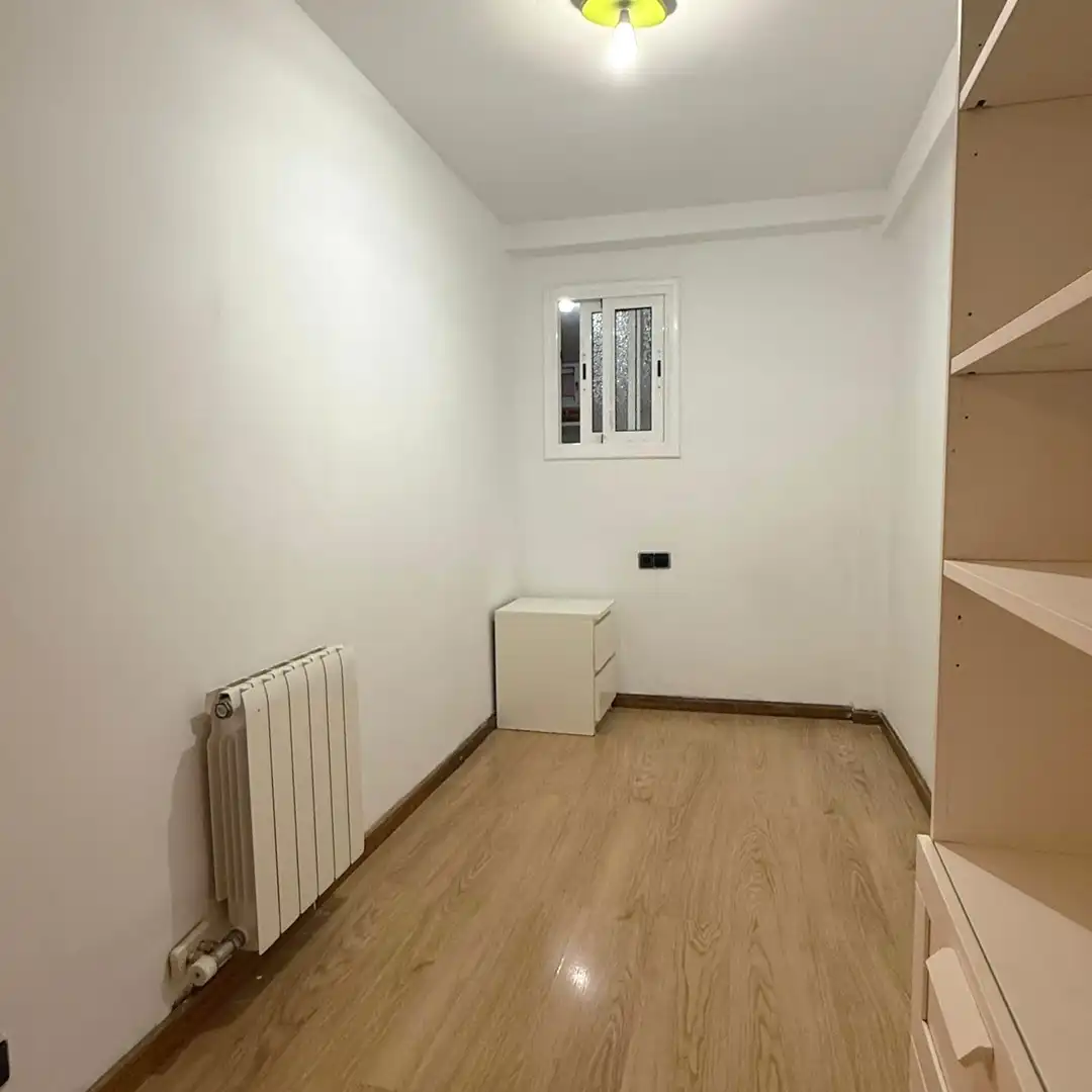 Habitación de Piso en venta en Barcelona con Aire acondicionado, Calefacción y Parquet