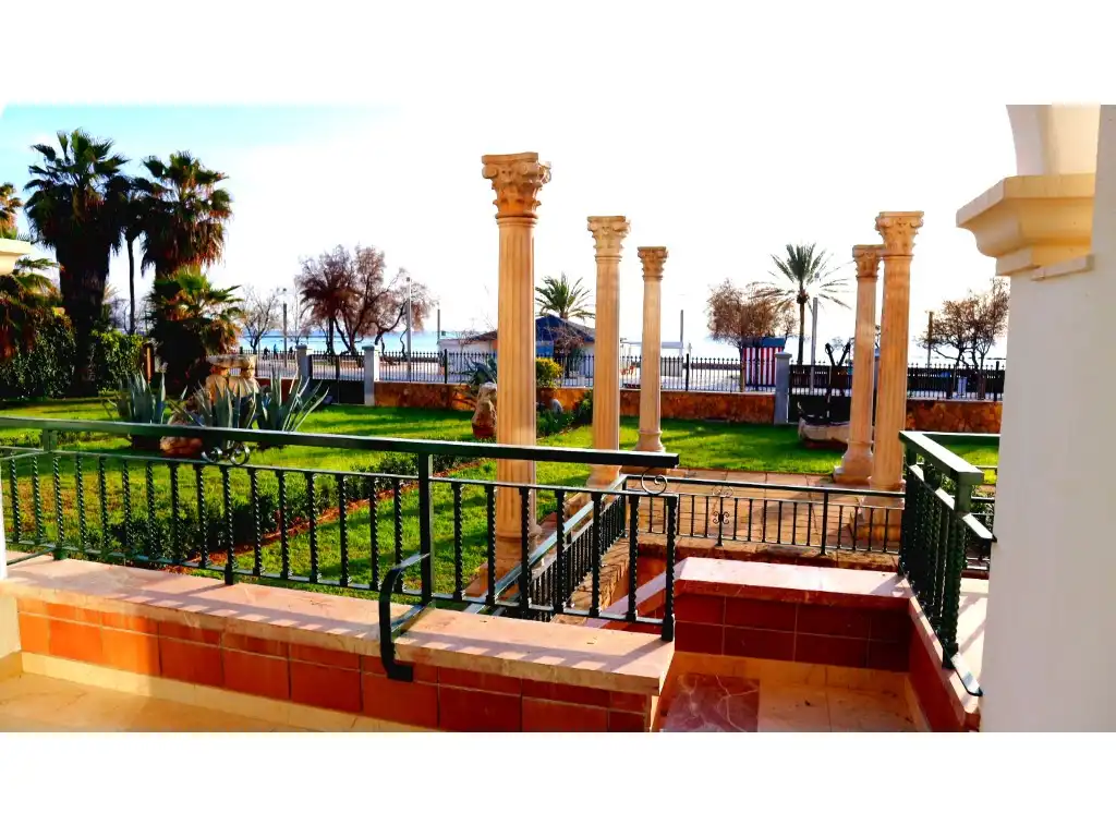 Terrace of Apartments for rent in  Palma de Mallorca  with Private garden