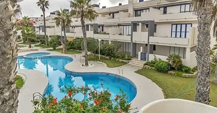 Piso con piscina en venta en La Mata, imagen 23