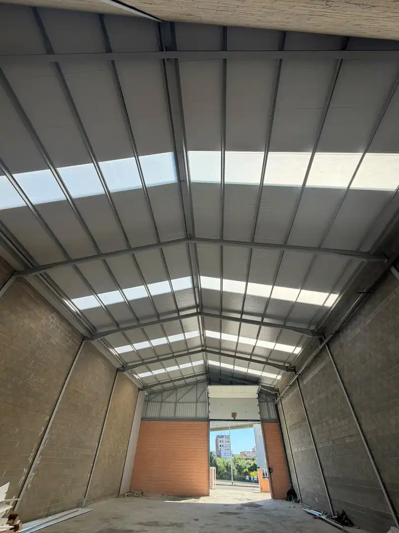 Industrial building for sale in Carrer dels Carboners 7, imagen 8