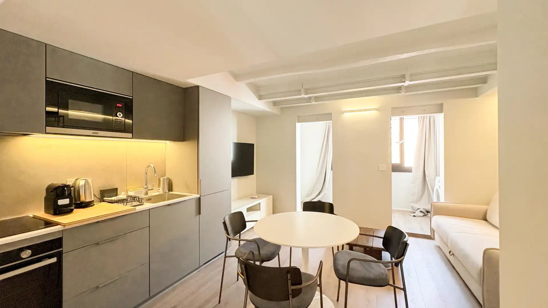 Cocina de Piso en venta en Barcelona con Aire acondicionado, Parquet y Horno