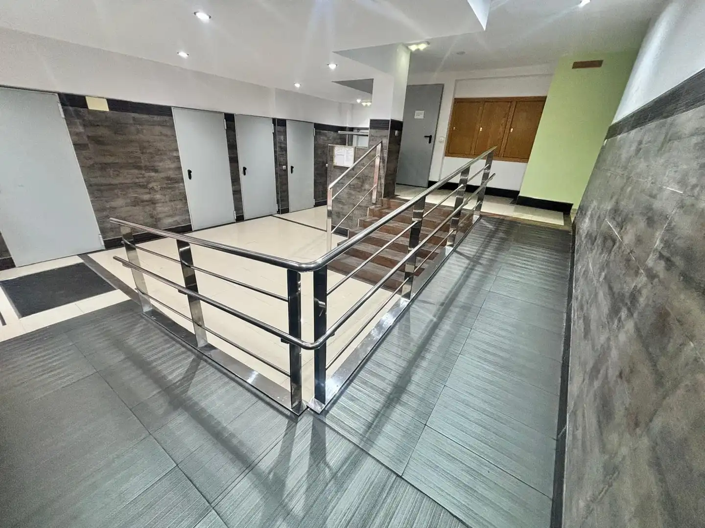 Piso en venta en Oviedo  con Calefacción, Parquet y Trastero