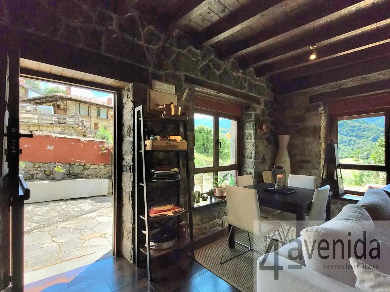 Casa o chalet en venta en caleao, Caso