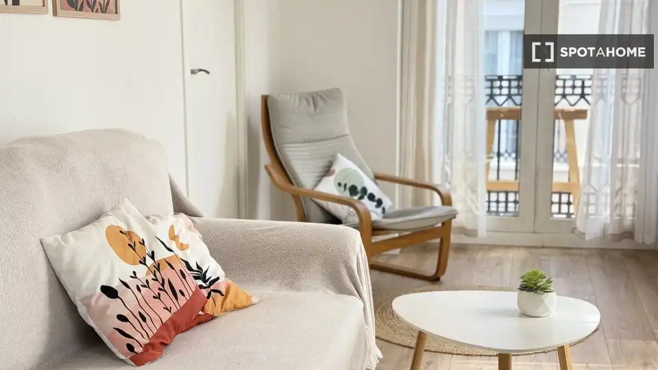 Flat with terrace to rent in Extramurs, imagen 17