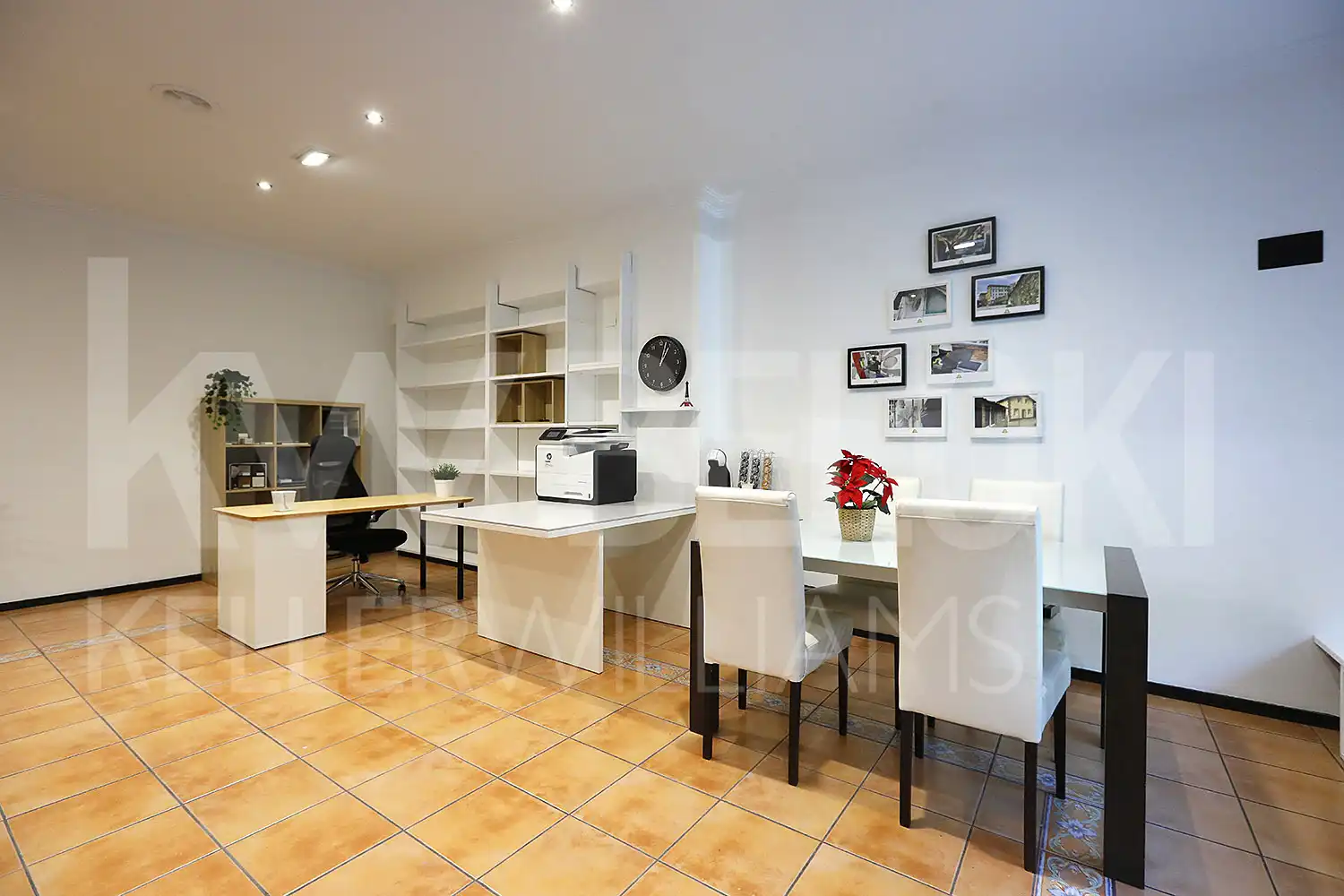 Office for rent in Monte Aldabe Kalea, Pinar - Anaka - Belaskoenea