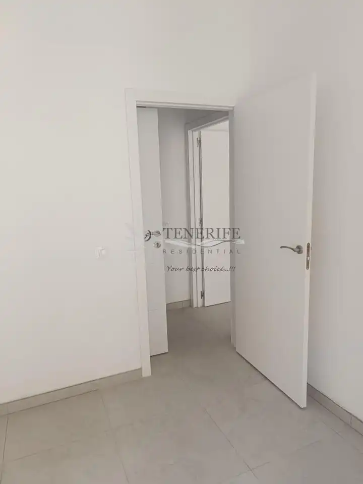 Schlafzimmer von Erdgeschoss zum Verkauf in Guía de Isora mit Terrasse