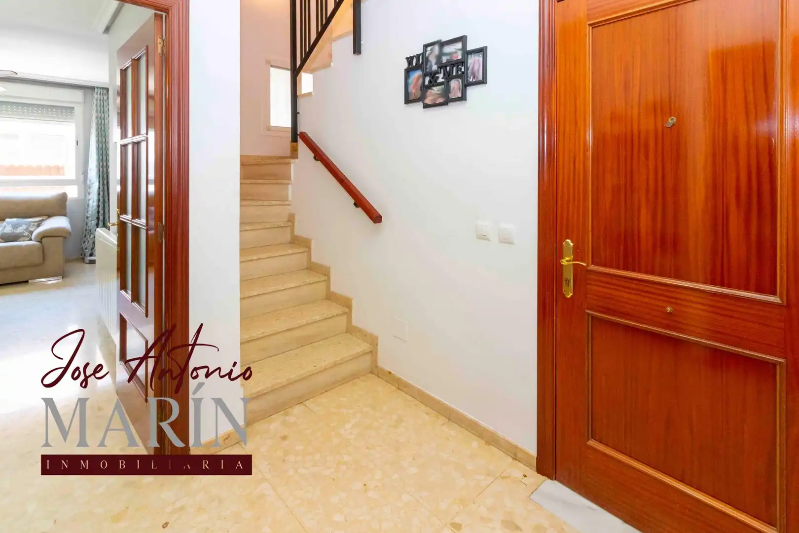 Casa adosada en venta en Badajoz con Aire acondicionado, Calefacción y Trastero