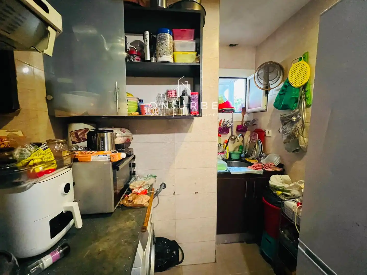 Cuina de Pis en venda en Montcada i Reixac amb Aire condicionat i Moblat