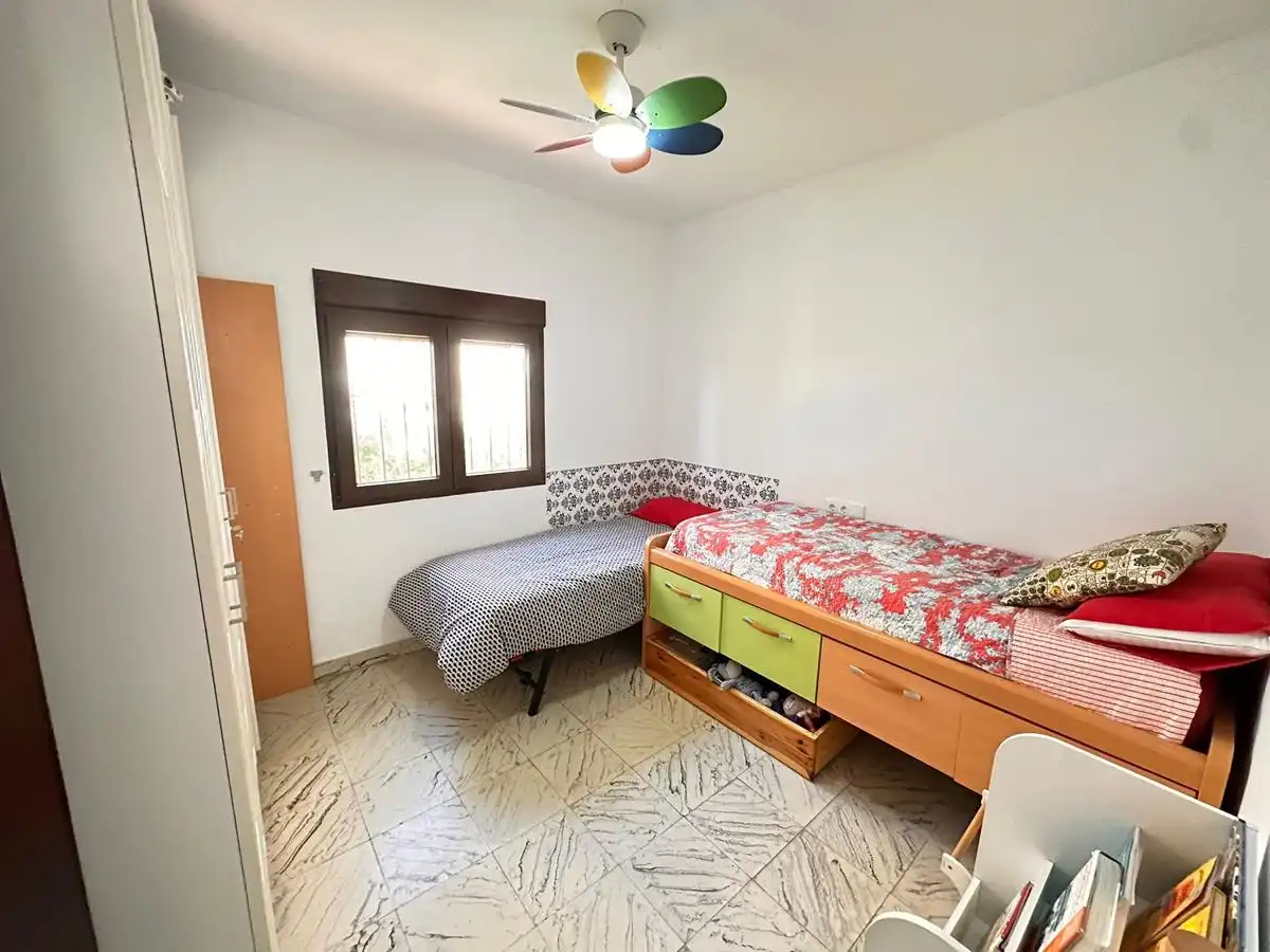 Habitación de Casa o chalet en venta en Almuñécar con Jardín privado, Terraza y Amueblado
