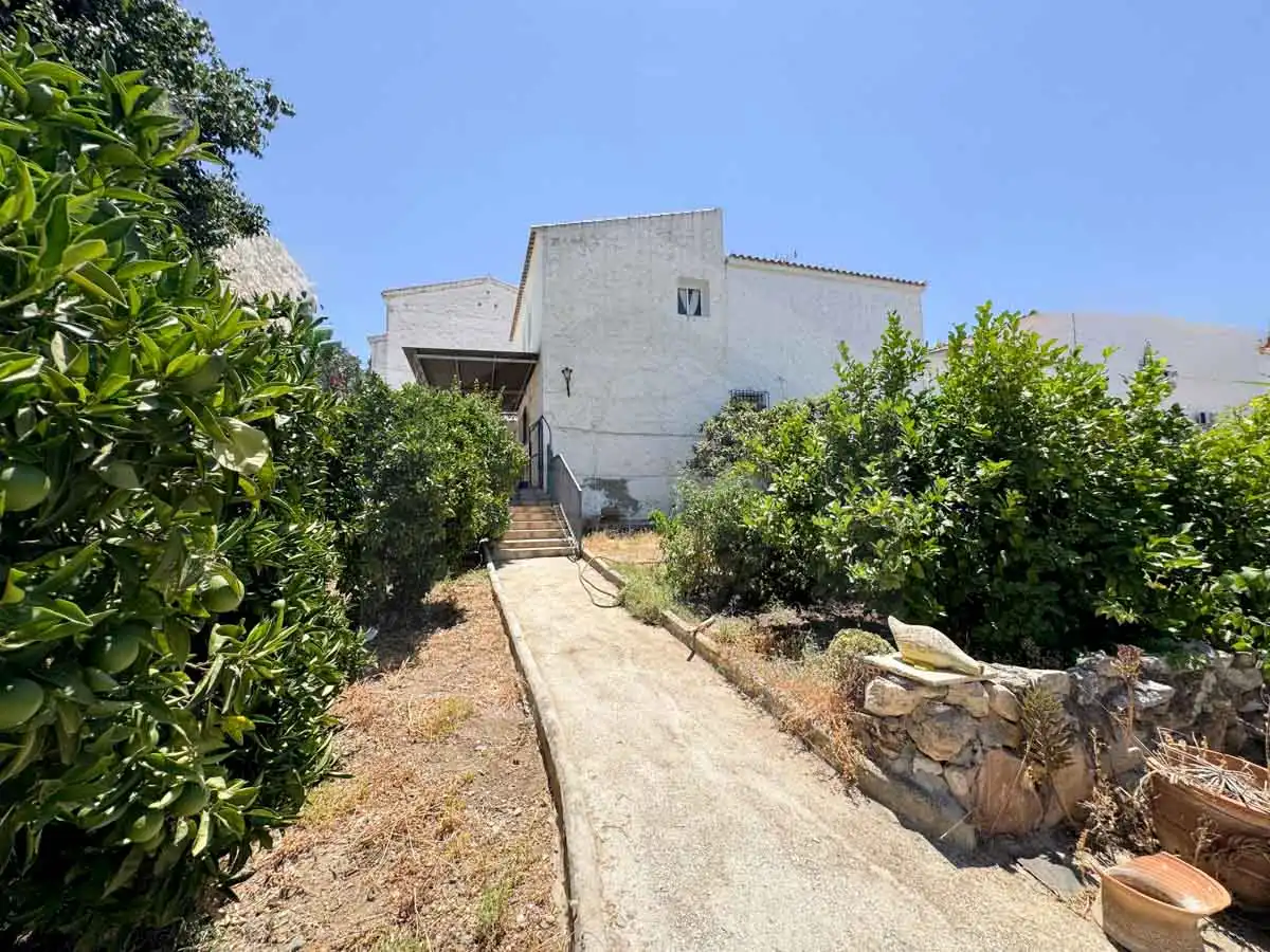 Casa adosada en venda a Calle Cabrera, 2, Cártama pueblo