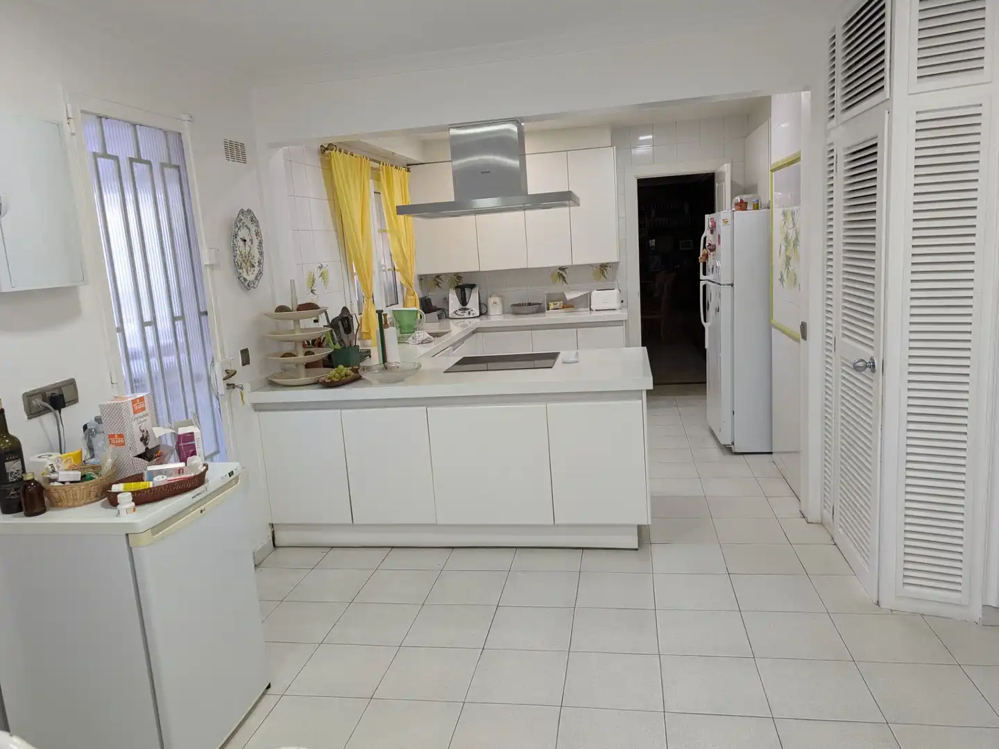 Cuina de Casa o xalet en venda en Pozuelo de Alarcón amb Aire condicionat, Calefacció i Jardí privat