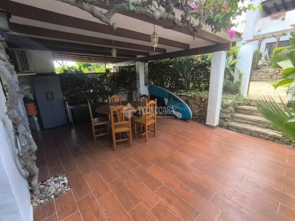 Detached homes for rent in Calle Abrego, Centro