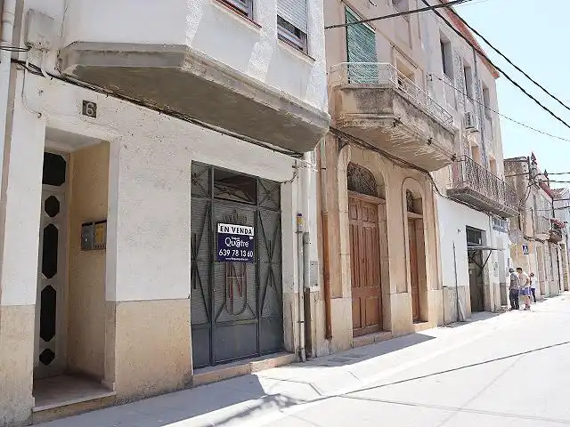 Außenansicht von Geschaftsraum zum Verkauf in Ulldecona mit Terrasse