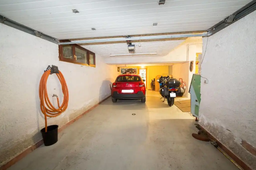 Aparcament de Casa o xalet en venda en Hazas de Cesto, Cantabria
