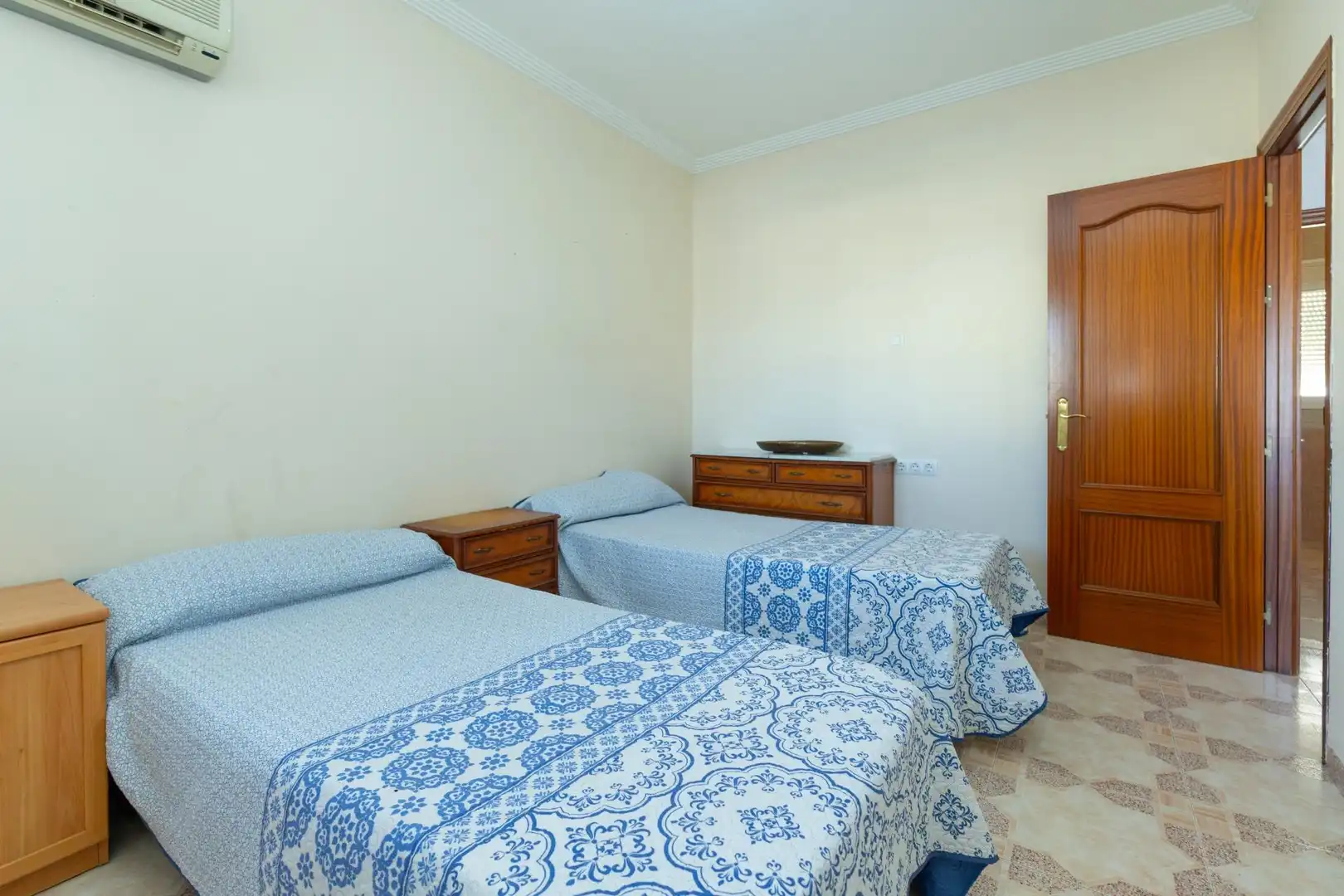 Habitación de Casa o chalet en venta en Isla Mayor con Aire acondicionado, Calefacción y Terraza