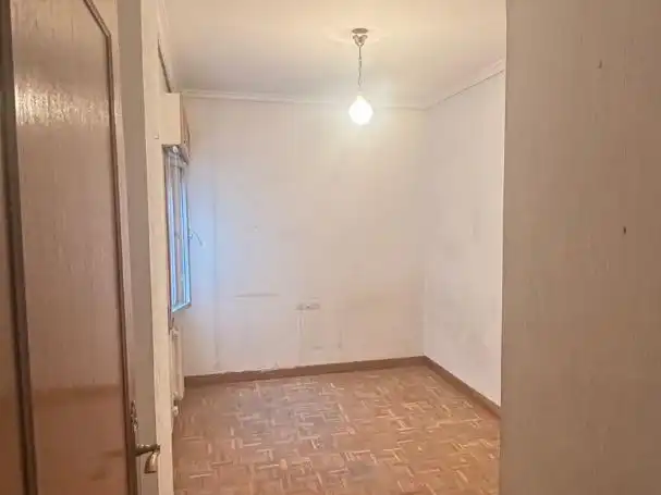 Dormitori de Pis en venda en  Madrid Capital