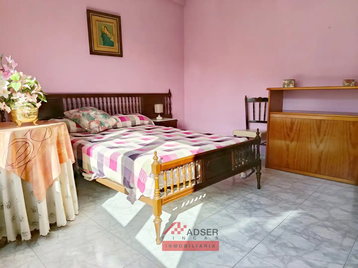Habitación de Piso en venta en Los Olivos
