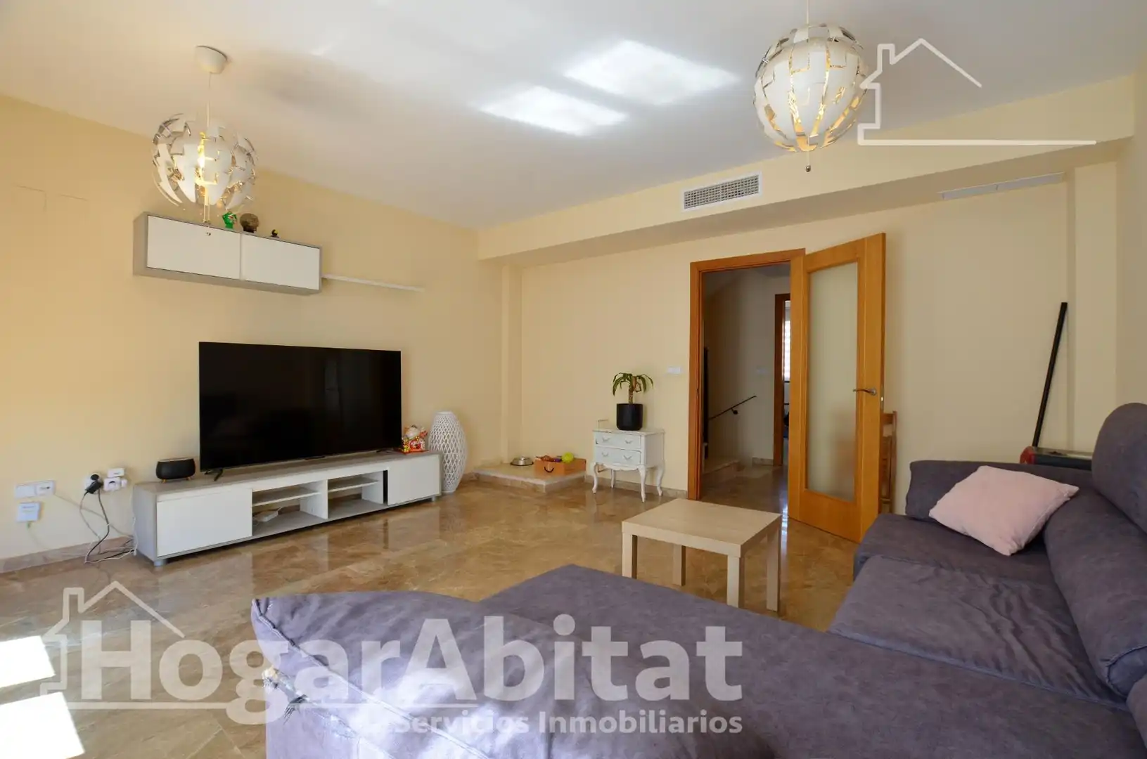 Sala de estar de Casa adosada en venta en Favara con Terraza, Trastero y Balcón