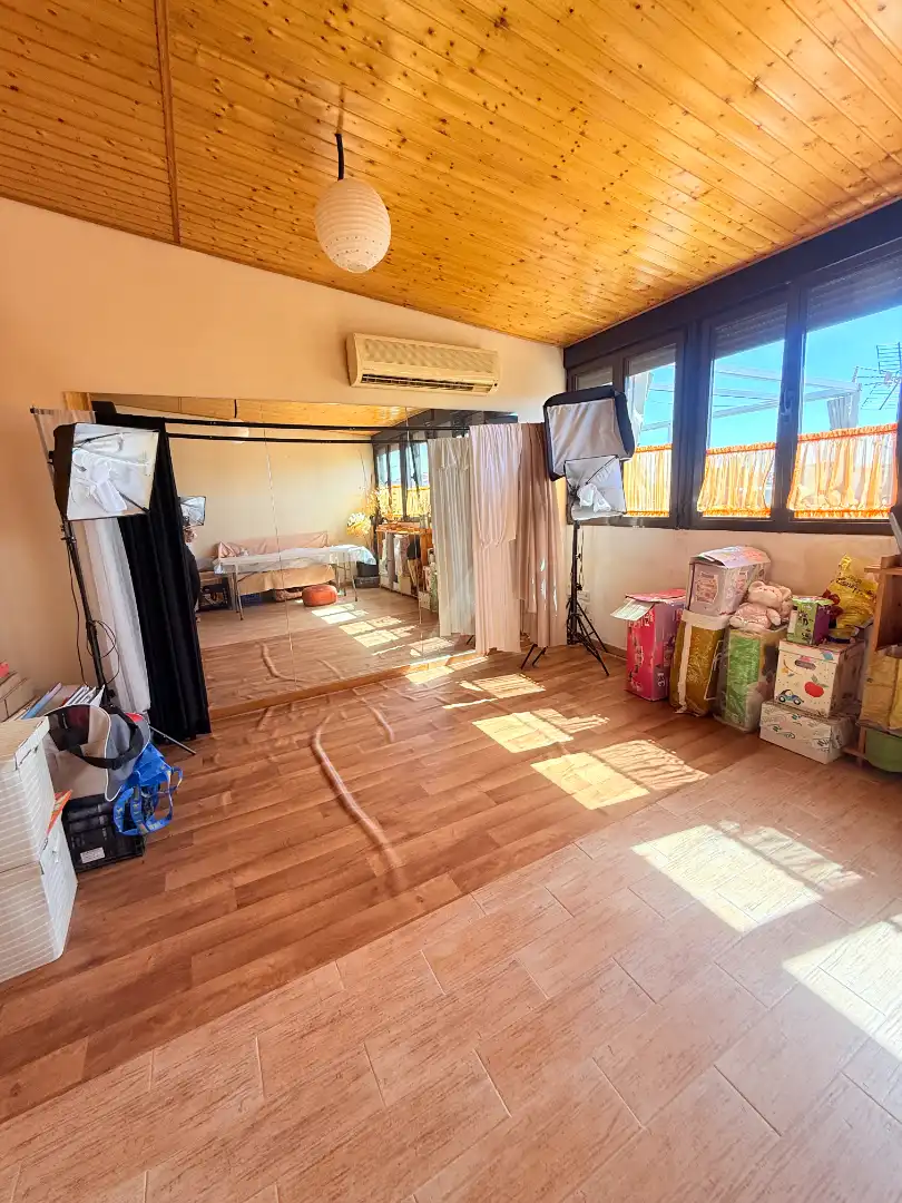 Habitación de Casa adosada en venta en San Sebastián de los Reyes con Aire acondicionado, Calefacción y Jardín privado