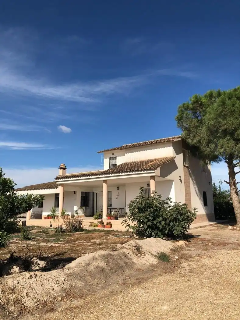 Xalet amb jardí en venda a Diseminado Campillo 97