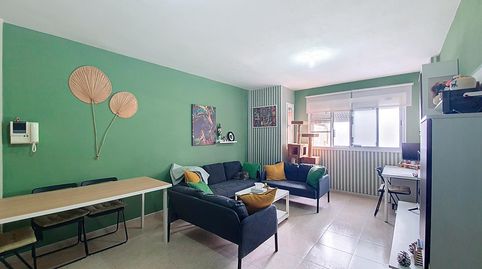 Foto 2 de Piso en venta en Calle Batalla del Ebro, Siete Palmas, Las Palmas de Gran Canaria