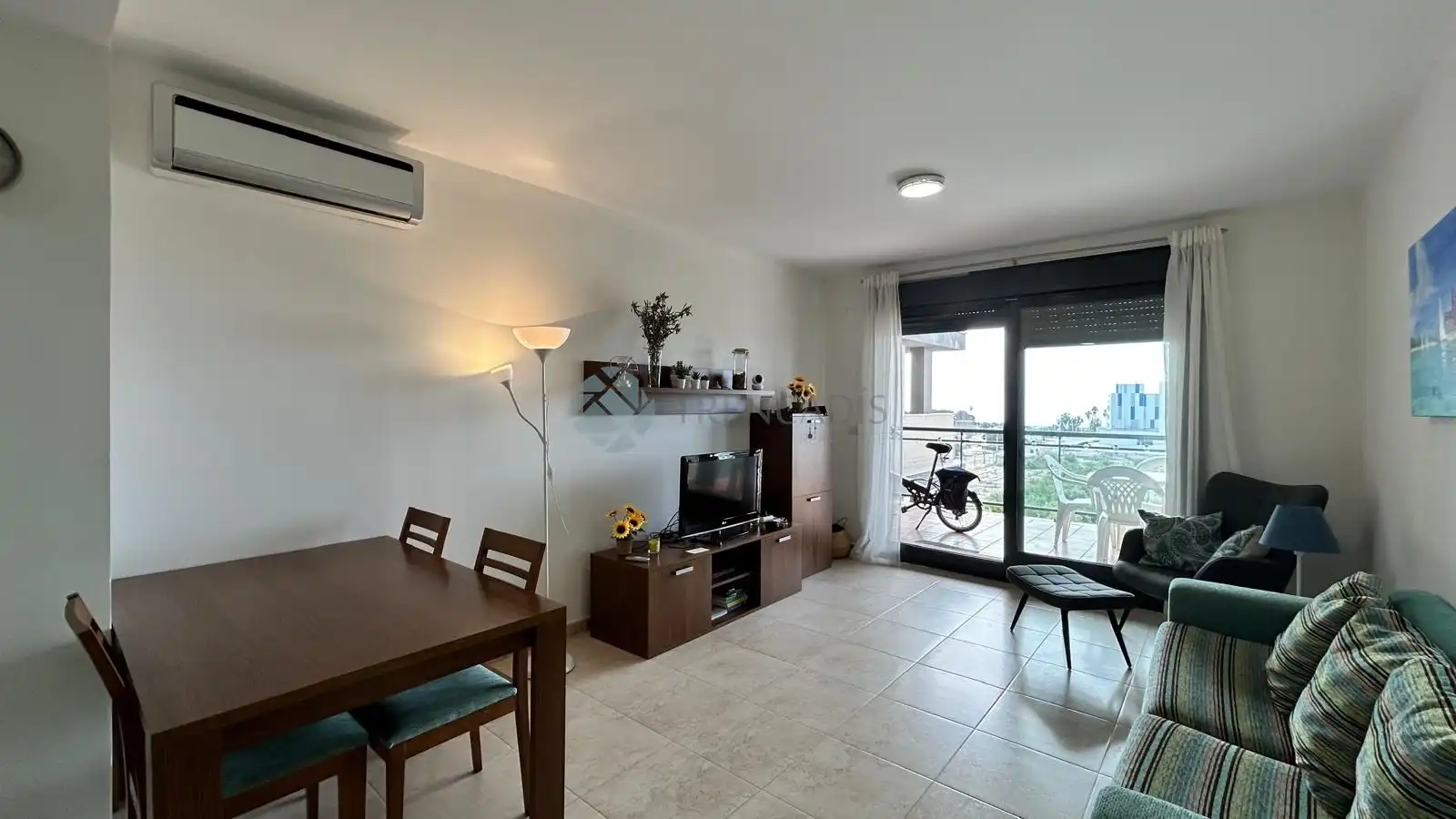 Sala de estar de Piso en venta en Torreblanca con Aire acondicionado, Calefacción y Terraza