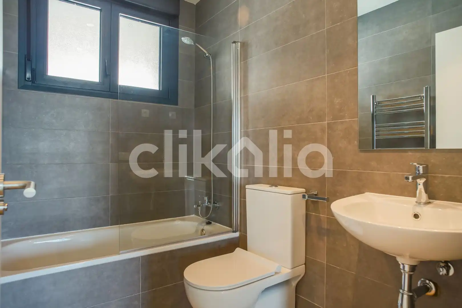 Piso de alquiler en Ensanche de Vallecas - La Gavia