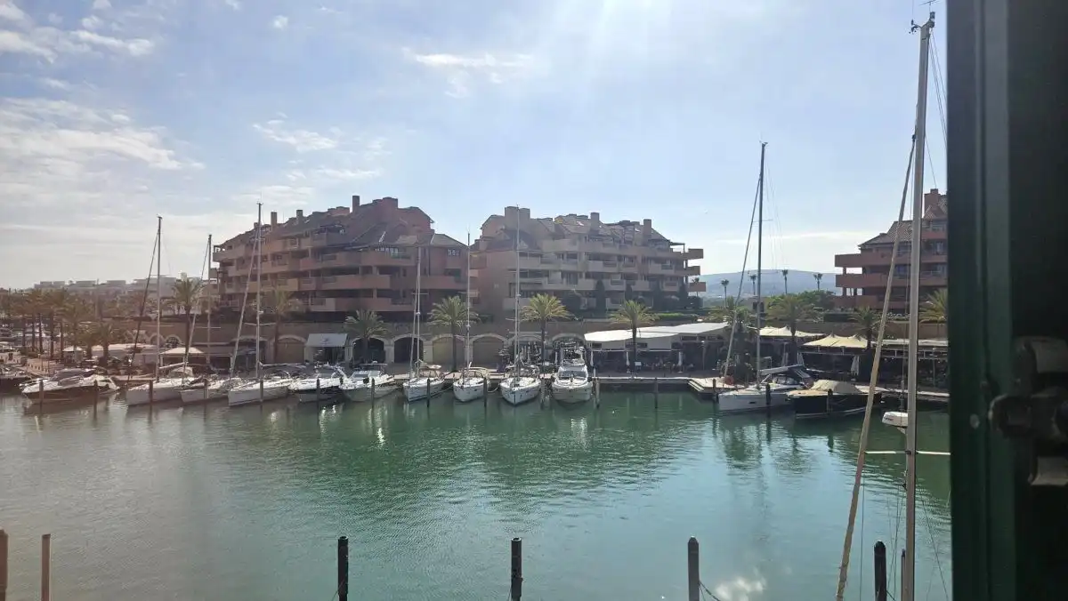 Apartments for rent in Sotogrande  with Air Conditioner, Heating and Terrace