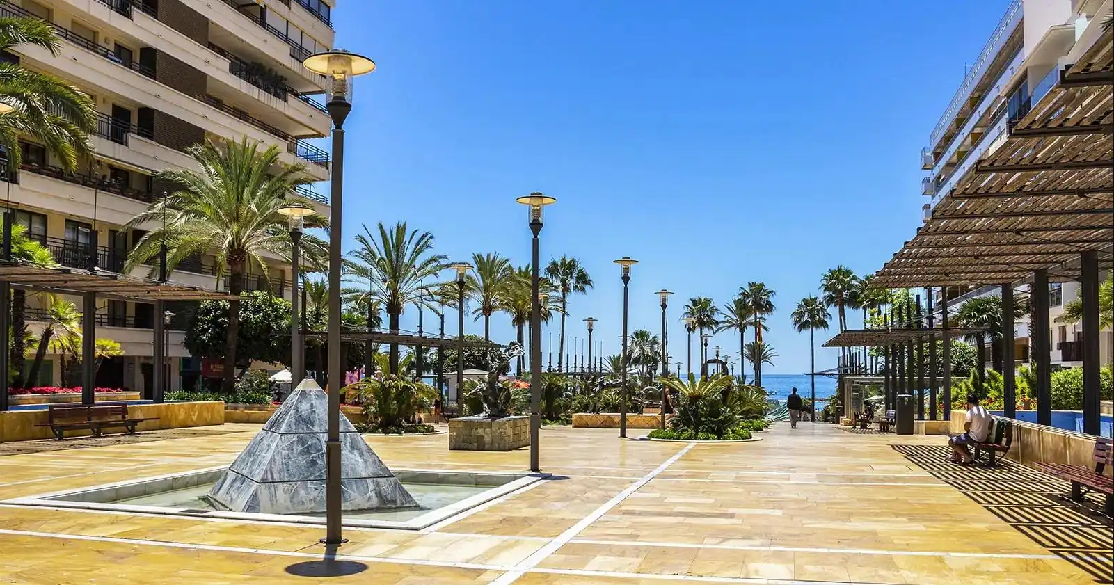 Vista exterior de Apartamento en venta en Marbella con Terraza
