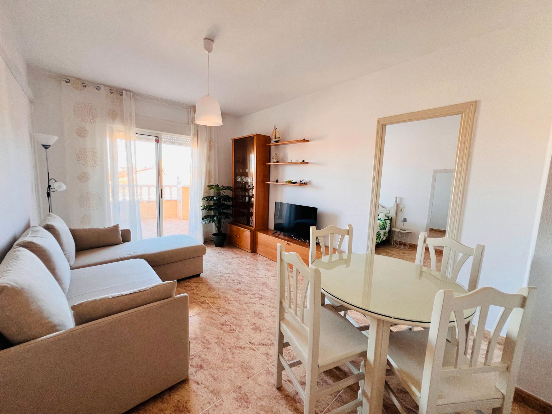 Sala d'estar de Apartament en venda en Torrevieja amb Aire condicionat, Calefacció i Terrassa