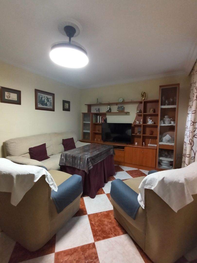 Sala de estar de Piso en venta en  Sevilla Capital con Aire acondicionado