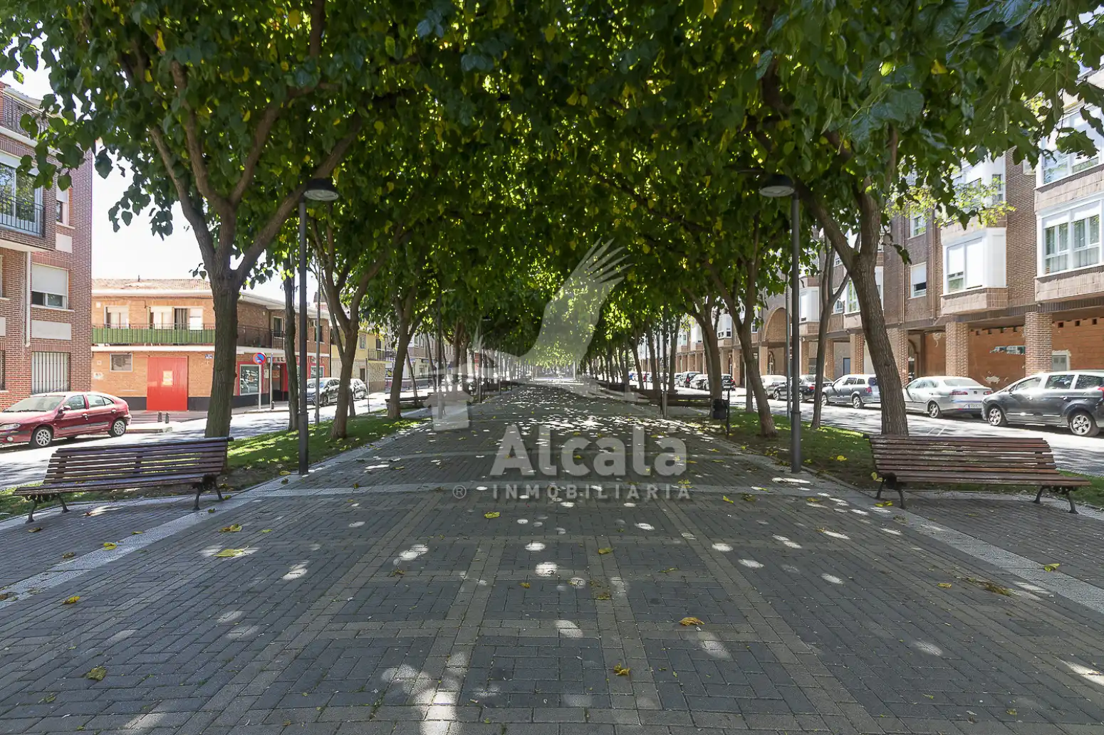 Vista exterior de Pis en venda en Azuqueca de Henares amb Calefacció i Terrassa