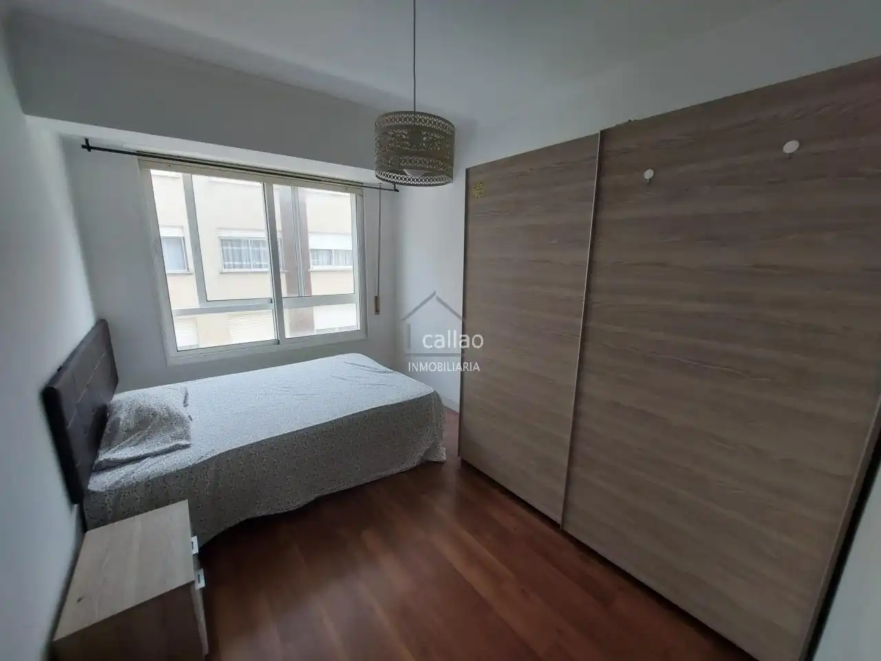 Habitación de Piso de alquiler en Ferrol con Amueblado