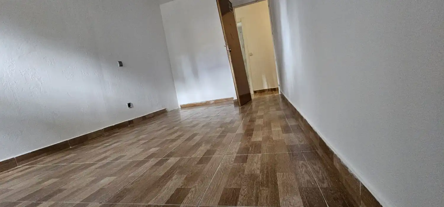 Flat for sale in Domingo Parraga, Villaverde Alto