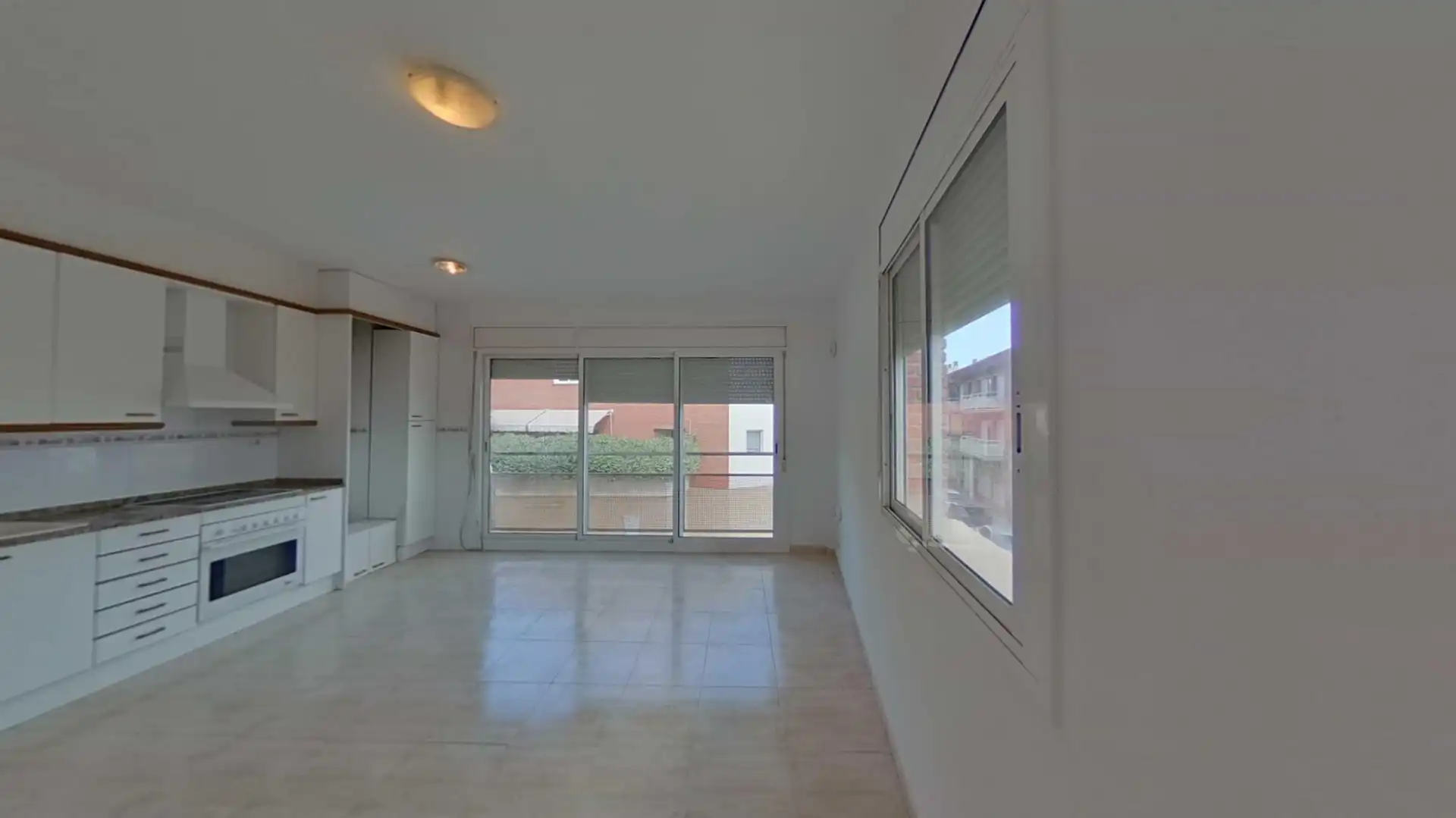 Sala d'estar de Pis en venda en Olesa de Montserrat, Barcelona