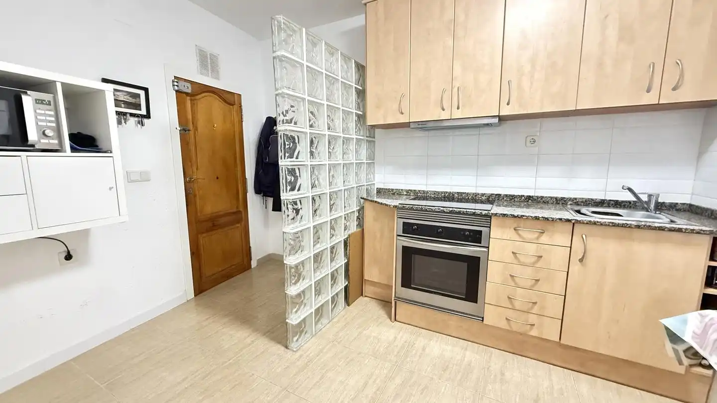 Cocina de Planta baja en venta en Mataró con Aire acondicionado