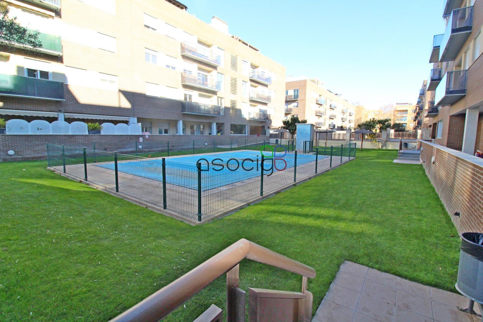 Swimming pool of Flat for sale in Yebes  with Heating and Terrace