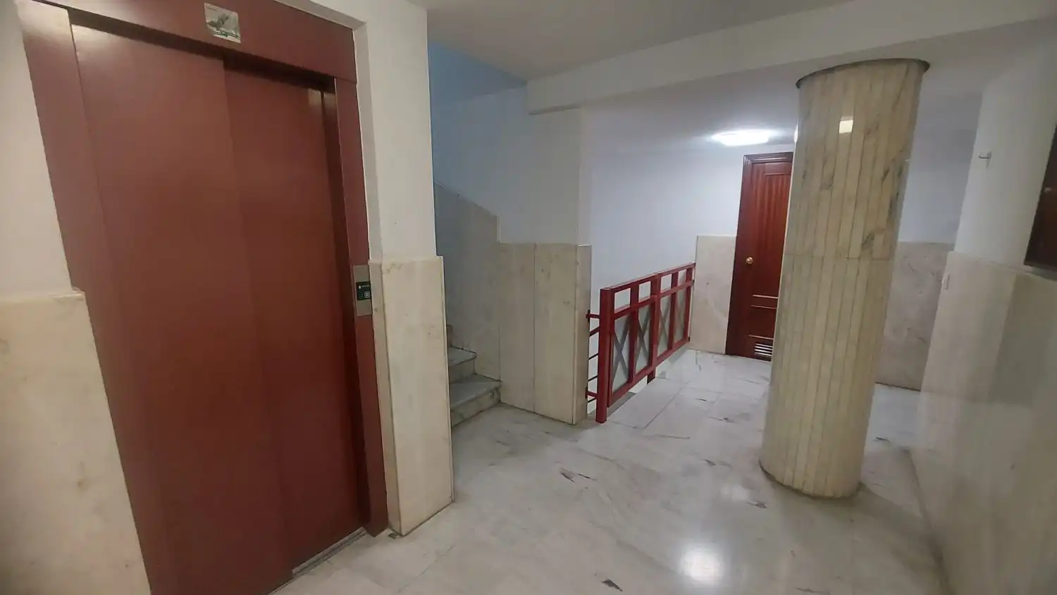 Dúplex en venta en Jaén con Aire acondicionado, Trastero y Balcón