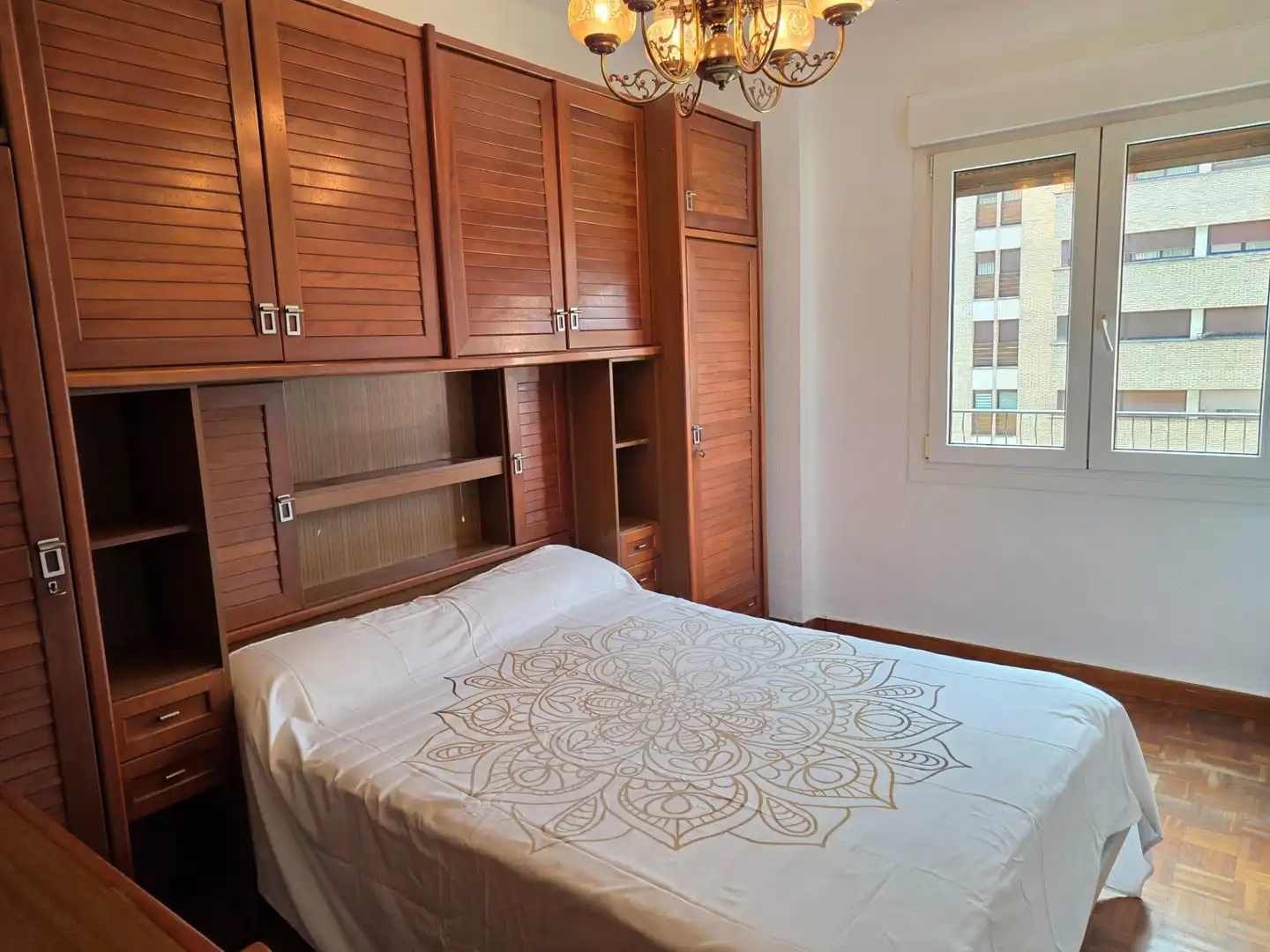 Schlafzimmer von Wohnung zum Verkauf in  Pamplona / Iruña mit Heizung