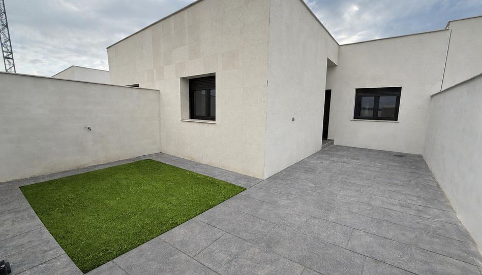 Foto 1 de Piso en venta en Calle Pintor Dalí, 22, Nambroca, Toledo