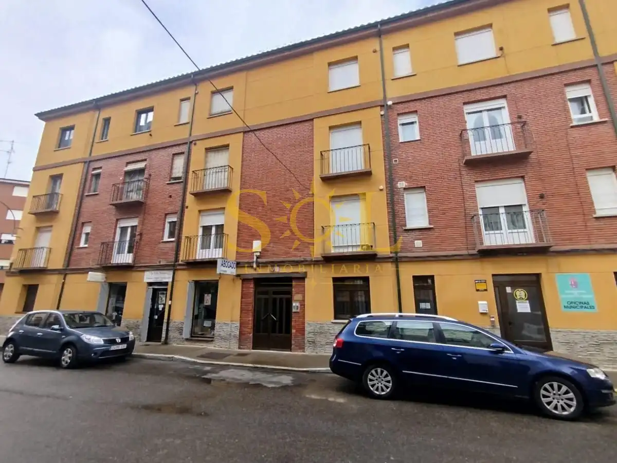 Vista exterior de Pis en venda en Villarejo de Órbigo