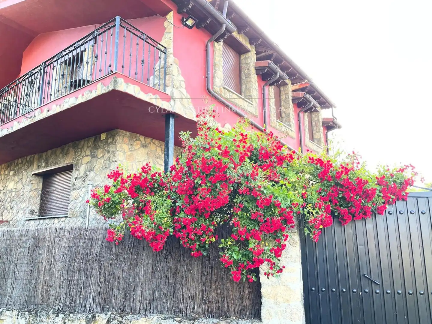 Exterior view of Houses for sale in La Calzada de Béjar   with Heating, Private garden and Terrace