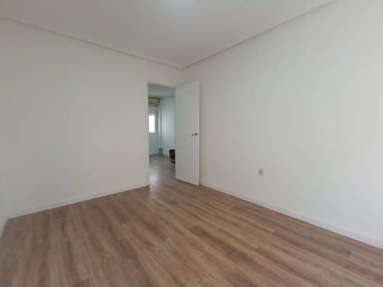 Habitación de Piso de alquiler en Elda