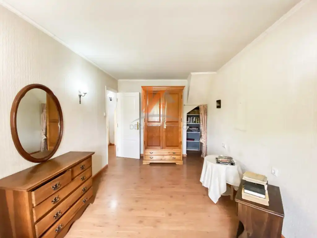 Schlafzimmer von Haus oder Chalet zum Verkauf in Santiago de Compostela  mit Terrasse