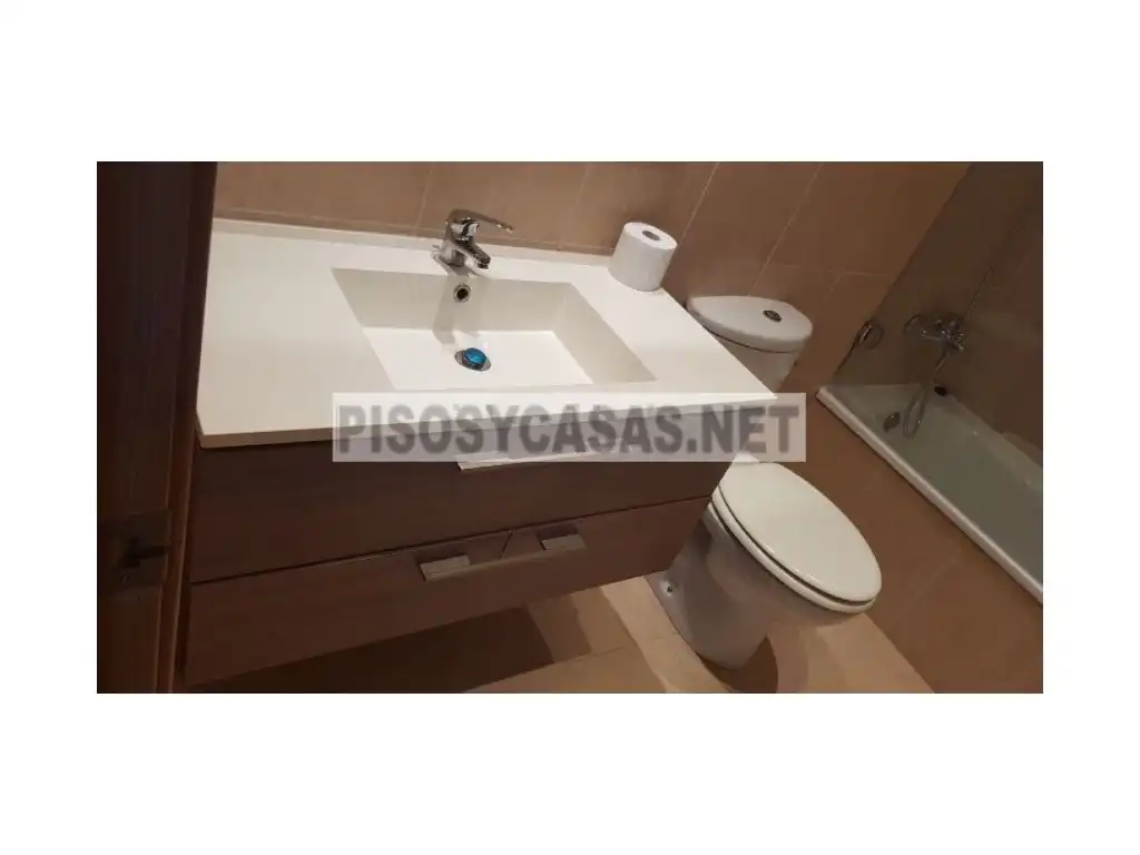 Baño de Casa o chalet en venta en Chiva con Aire acondicionado, Piscina y Balcón