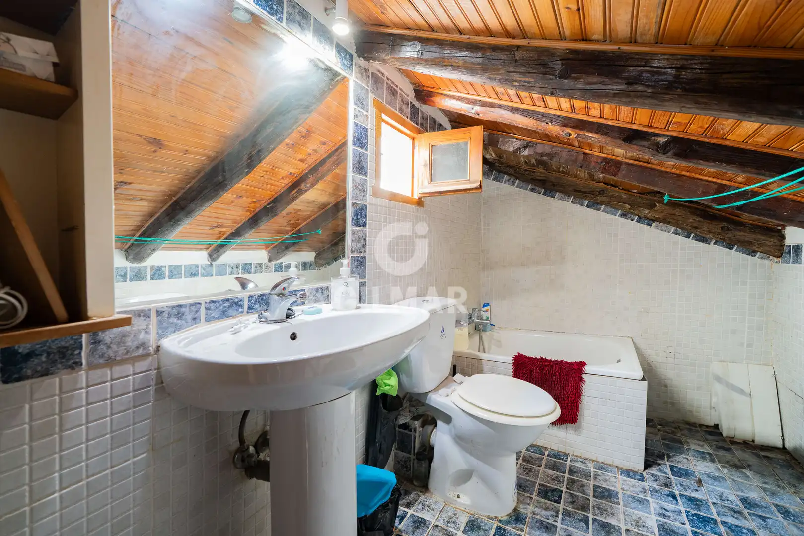 Bathroom of Flat for sale in Madrid  with Heating